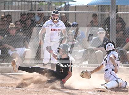 Thumbnail 1 in Oaks Christian @ Roosevelt (CIF State D1 SoCal Regional Final) photogallery.
