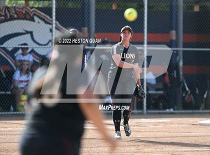 Thumbnail 1 in Oaks Christian @ Roosevelt (CIF State D1 SoCal Regional Final) photogallery.