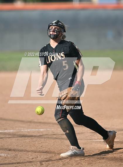 Thumbnail 1 in Oaks Christian @ Roosevelt (CIF State D1 SoCal Regional Final) photogallery.