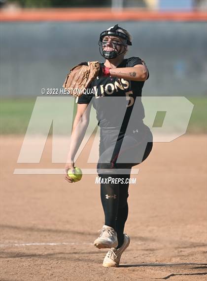 Thumbnail 3 in Oaks Christian @ Roosevelt (CIF State D1 SoCal Regional Final) photogallery.