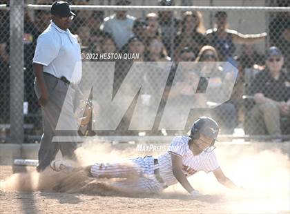 Thumbnail 2 in Oaks Christian @ Roosevelt (CIF State D1 SoCal Regional Final) photogallery.