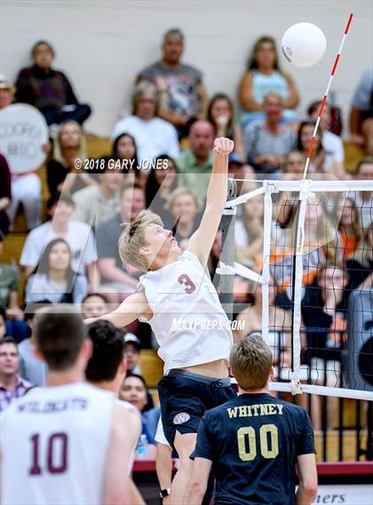 Thumbnail 1 in Whitney vs. Roseville (CIF SJS D1 Final) photogallery.