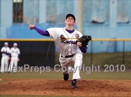 Thumbnail 1 in Rocky Mount @ Riverside photogallery.