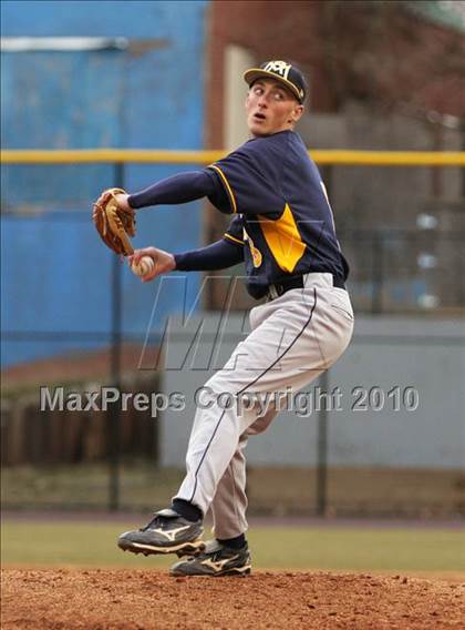 Thumbnail 2 in Rocky Mount @ Riverside photogallery.