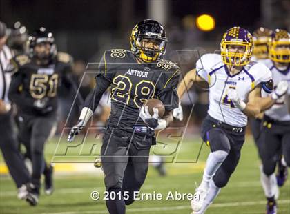 Thumbnail 2 in Antioch vs. Amador Valley (CIF NCS D1 Playoffs) photogallery.