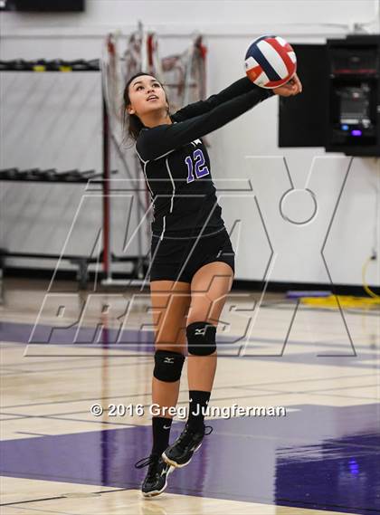 Thumbnail 1 in Maria Carrillo @ Petaluma photogallery.