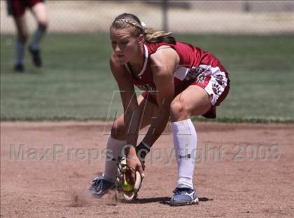 Thumbnail 2 in Oakdale vs. Bear River (CIF SJS D4 Final) photogallery.