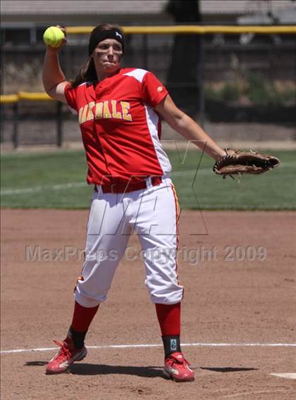 Thumbnail 2 in Oakdale vs. Bear River (CIF SJS D4 Final) photogallery.