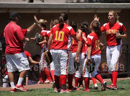 Thumbnail 2 in Oakdale vs. Bear River (CIF SJS D4 Final) photogallery.