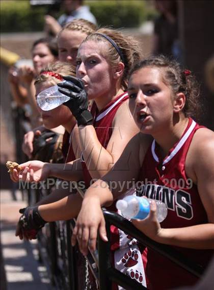 Thumbnail 2 in Oakdale vs. Bear River (CIF SJS D4 Final) photogallery.