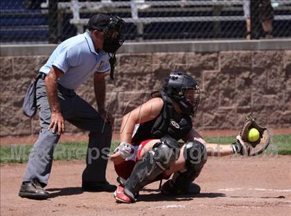Thumbnail 3 in Oakdale vs. Bear River (CIF SJS D4 Final) photogallery.