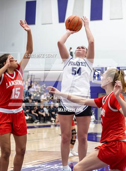 Thumbnail 1 in Lansing @ Piper photogallery.