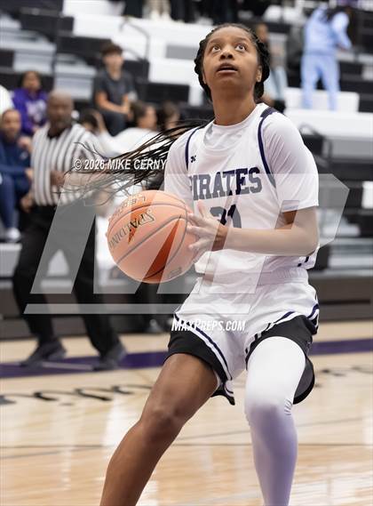 Thumbnail 1 in Lansing @ Piper photogallery.