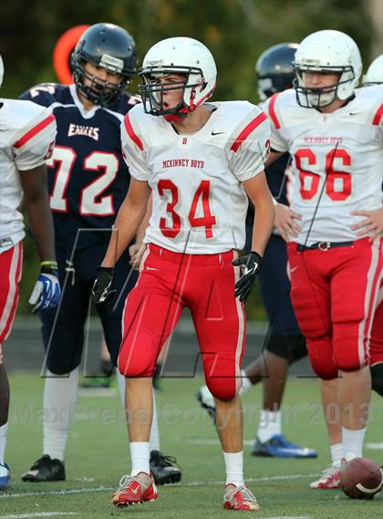 Thumbnail 2 in Boyd Red vs Allen photogallery.