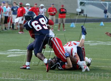 Thumbnail 3 in Boyd Red vs Allen photogallery.