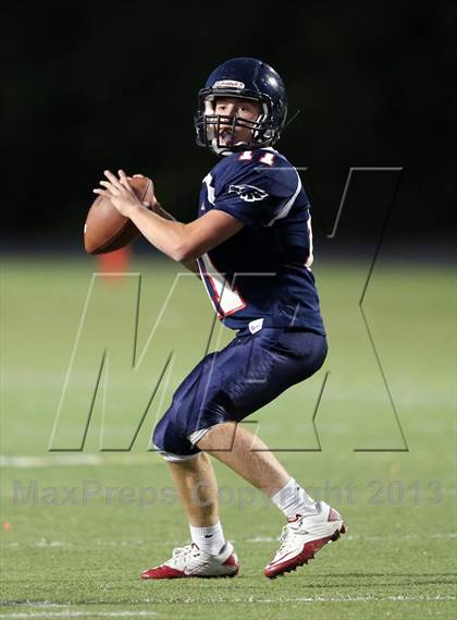 Thumbnail 1 in Boyd Red vs Allen photogallery.