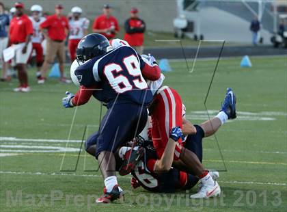Thumbnail 2 in Boyd Red vs Allen photogallery.