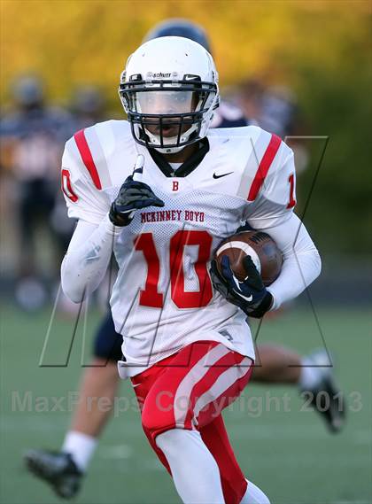 Thumbnail 2 in Boyd Red vs Allen photogallery.