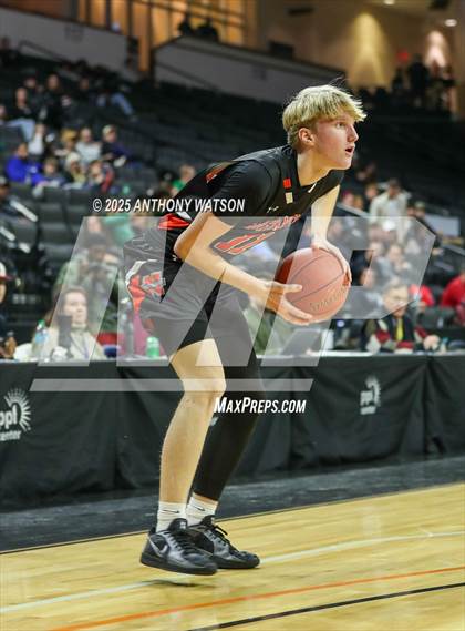 Thumbnail 1 in Pocono Mountain West vs. Northampton photogallery.