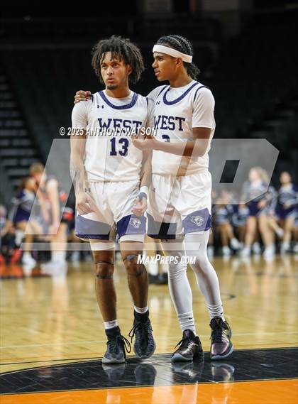 Thumbnail 1 in Pocono Mountain West vs. Northampton photogallery.