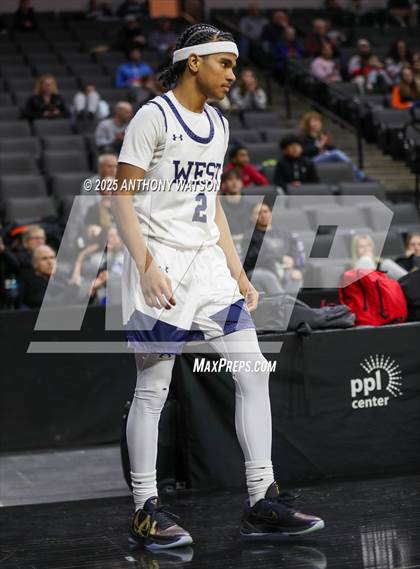 Thumbnail 3 in Pocono Mountain West vs. Northampton photogallery.