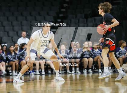 Thumbnail 2 in Pocono Mountain West vs. Northampton photogallery.