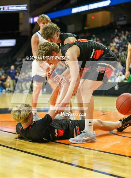 Thumbnail 3 in Pocono Mountain West vs. Northampton photogallery.