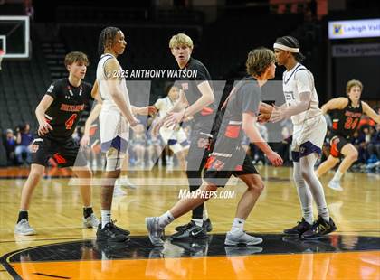 Thumbnail 2 in Pocono Mountain West vs. Northampton photogallery.