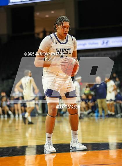 Thumbnail 1 in Pocono Mountain West vs. Northampton photogallery.