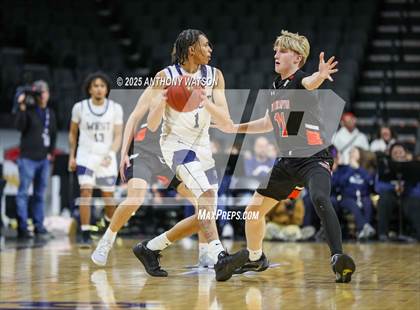 Thumbnail 2 in Pocono Mountain West vs. Northampton photogallery.