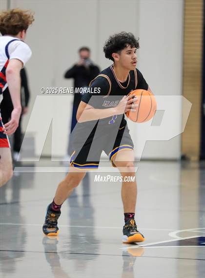 Thumbnail 3 in Mira Mesa vs Maranatha (CIF State Regional D3 Rnd 3) photogallery.