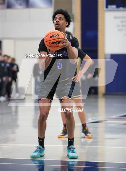 Thumbnail 2 in Mira Mesa vs Maranatha (CIF State Regional D3 Rnd 3) photogallery.