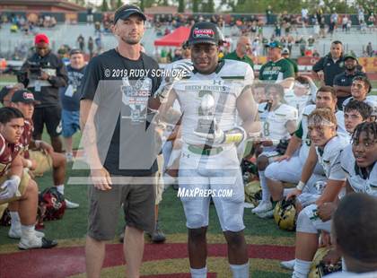 Thumbnail 1 in JSerra Catholic vs. St. Joseph Regional (Honor Bowl) photogallery.