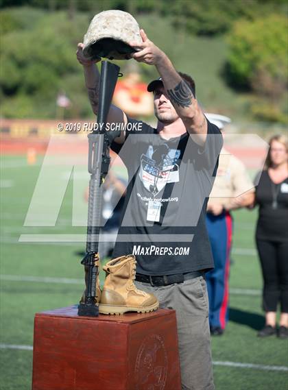 Thumbnail 2 in JSerra Catholic vs. St. Joseph Regional (Honor Bowl) photogallery.