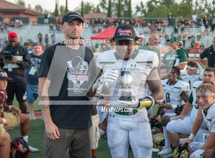 Thumbnail 2 in JSerra Catholic vs. St. Joseph Regional (Honor Bowl) photogallery.