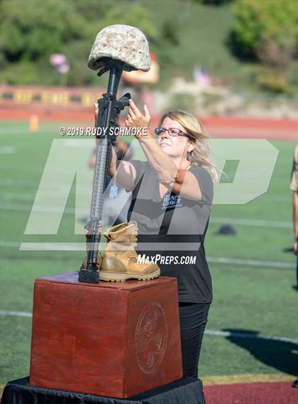 Thumbnail 1 in JSerra Catholic vs. St. Joseph Regional (Honor Bowl) photogallery.