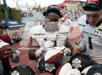Thumbnail 2 in JSerra Catholic vs. St. Joseph Regional (Honor Bowl) photogallery.