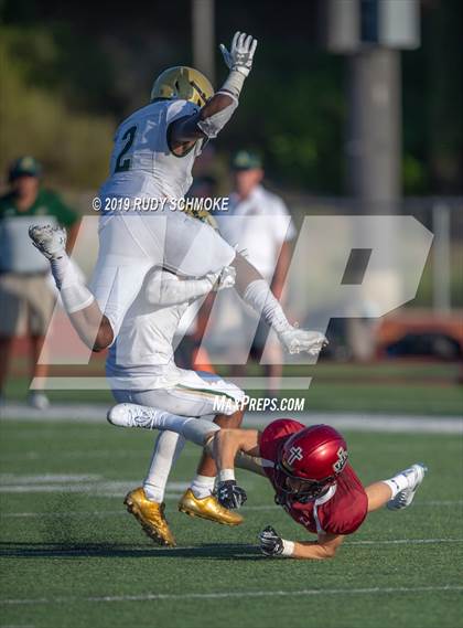 Thumbnail 2 in JSerra Catholic vs. St. Joseph Regional (Honor Bowl) photogallery.