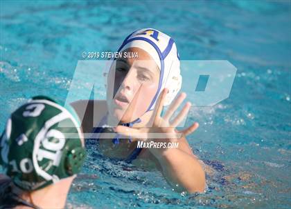 Thumbnail 1 in Agoura vs. Coronado (America's Finest City Tournament) photogallery.