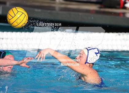 Thumbnail 2 in Agoura vs. Coronado (America's Finest City Tournament) photogallery.