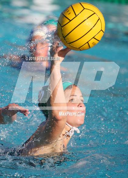 Thumbnail 1 in Agoura vs. Coronado (America's Finest City Tournament) photogallery.