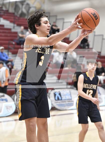 Thumbnail 1 in Bellevue vs. Oak Park (Rancho Mirage Holiday Invitational) photogallery.