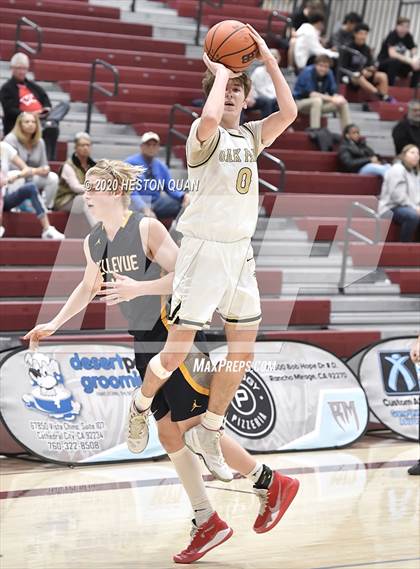 Thumbnail 1 in Bellevue vs. Oak Park (Rancho Mirage Holiday Invitational) photogallery.