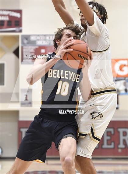 Thumbnail 2 in Bellevue vs. Oak Park (Rancho Mirage Holiday Invitational) photogallery.
