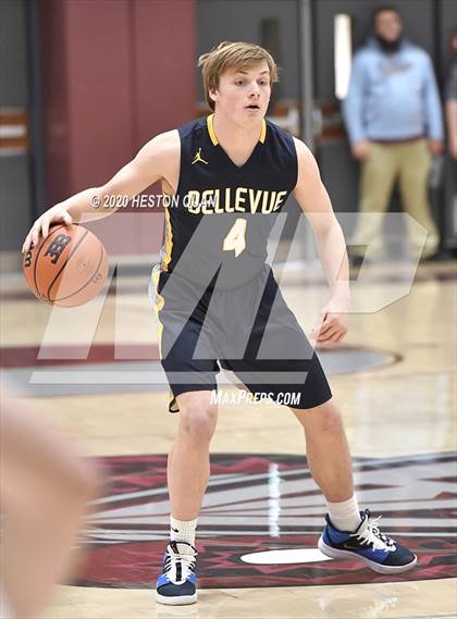 Thumbnail 2 in Bellevue vs. Oak Park (Rancho Mirage Holiday Invitational) photogallery.