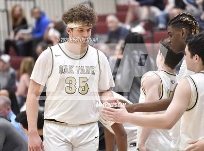 Thumbnail 2 in Bellevue vs. Oak Park (Rancho Mirage Holiday Invitational) photogallery.