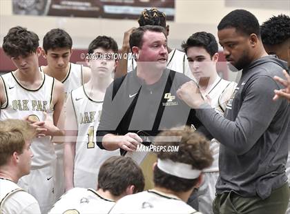 Thumbnail 2 in Bellevue vs. Oak Park (Rancho Mirage Holiday Invitational) photogallery.