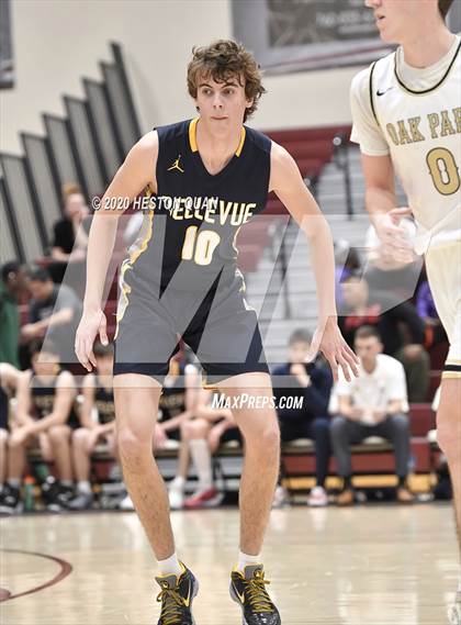 Thumbnail 1 in Bellevue vs. Oak Park (Rancho Mirage Holiday Invitational) photogallery.