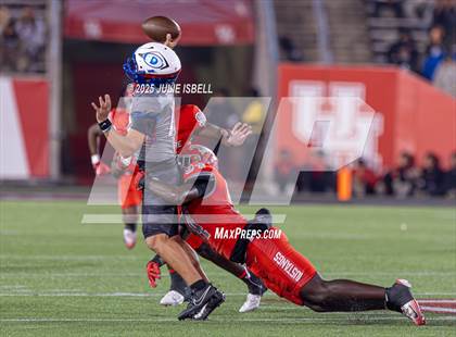 Thumbnail 2 in North Shore vs. Dickinson (UIL 6A D1 Football Regional Final) photogallery.