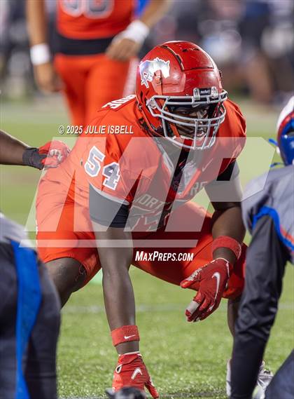 Thumbnail 2 in North Shore vs. Dickinson (UIL 6A D1 Football Regional Final) photogallery.